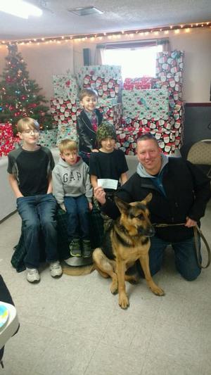 Dempsey K9 2017 - Kids Christmas starts with giving